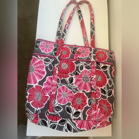 Vera Bradley Handbags - Vera Bradley (Retired) Cherry Blossom Large Tote